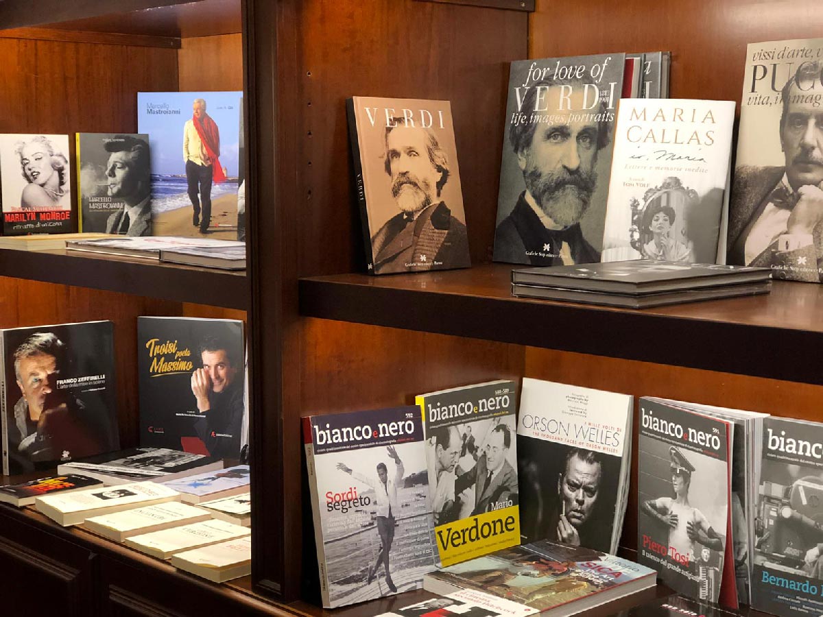 Zeffirelli Bookshop